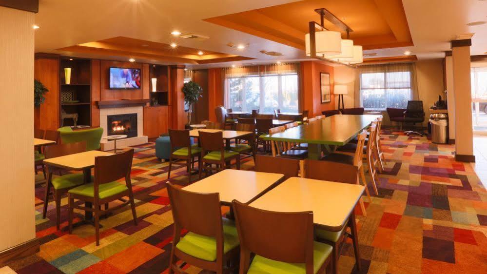 Fairfield Inn & Suites Burlington Exterior foto